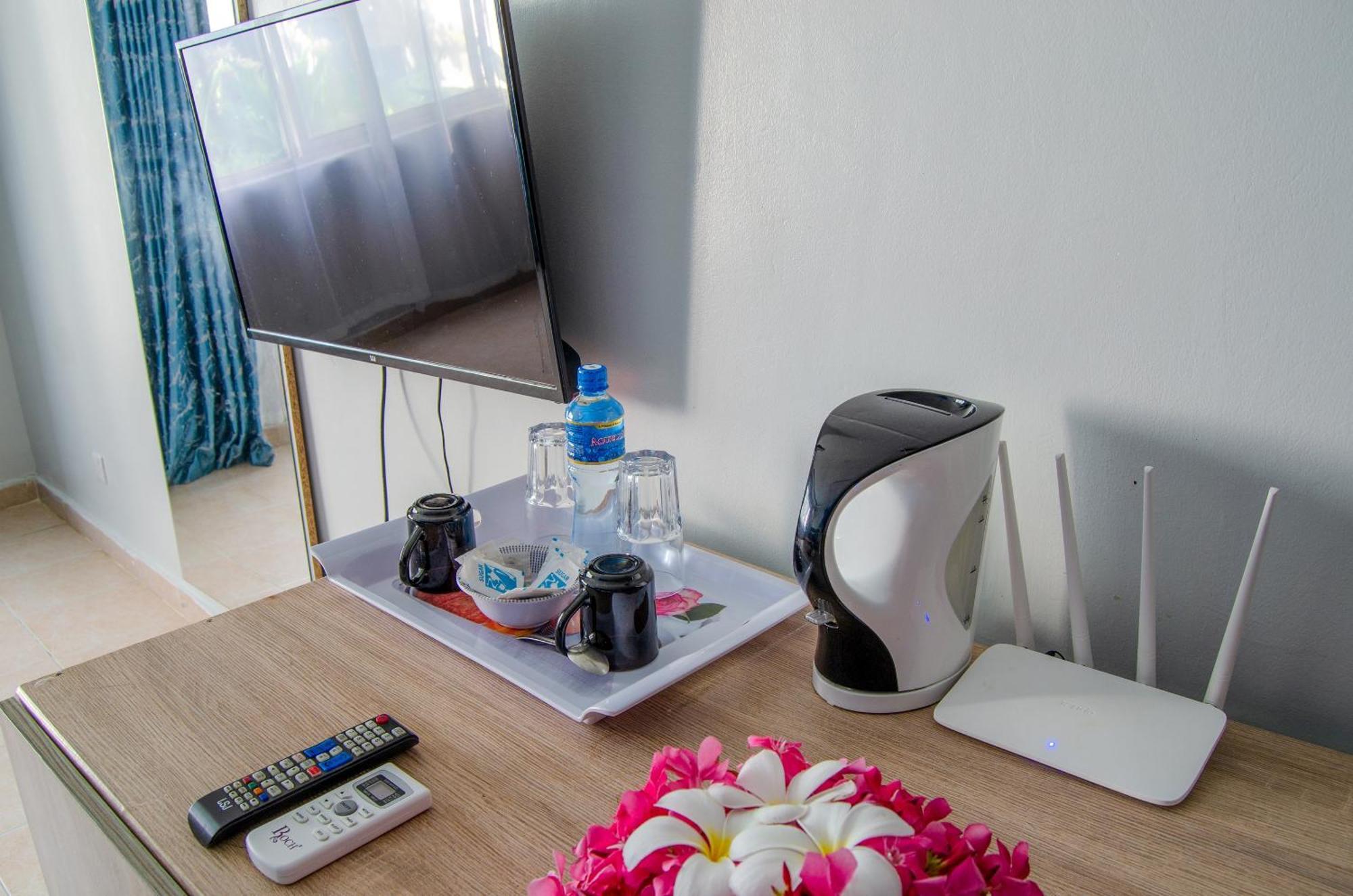 Sai Rock Beach Hotel & Spa Bamburi Ruang foto